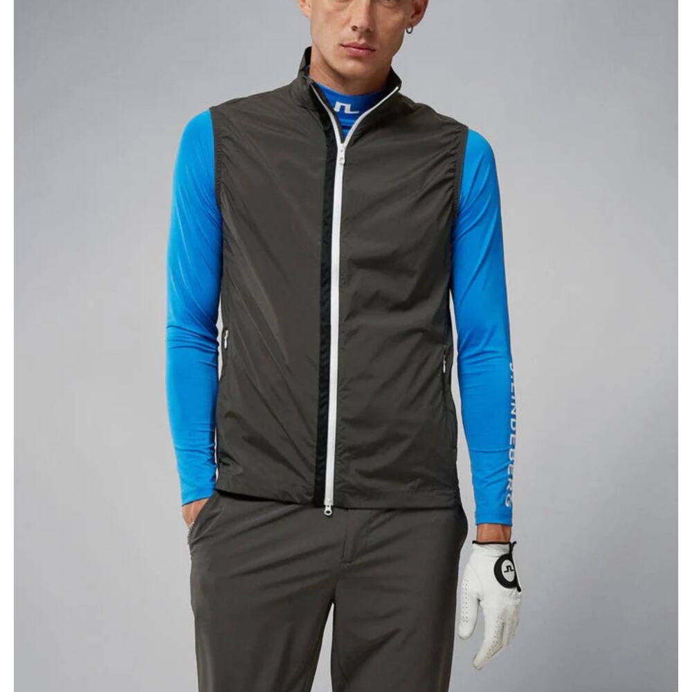 J. Lindeberg Men's Ash Light Packable Vest Volcanic Ash Charcoal Gray Small NWT